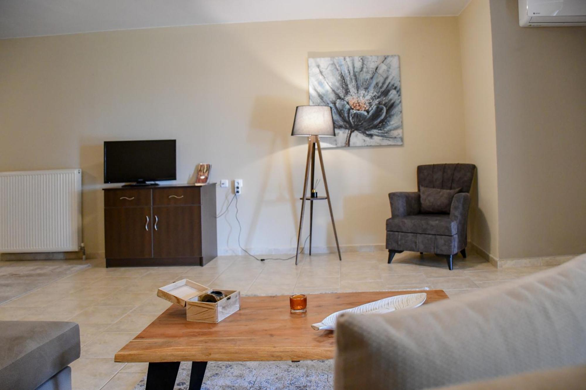 Toula Rooms Ángistron المظهر الخارجي الصورة