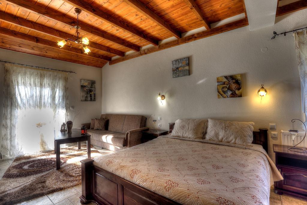 Toula Rooms Ángistron الغرفة الصورة